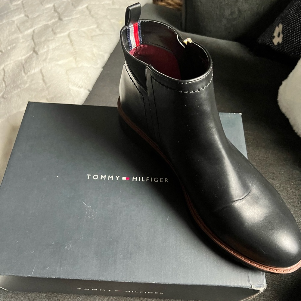 In Good Condition But Not Using It. - image 7